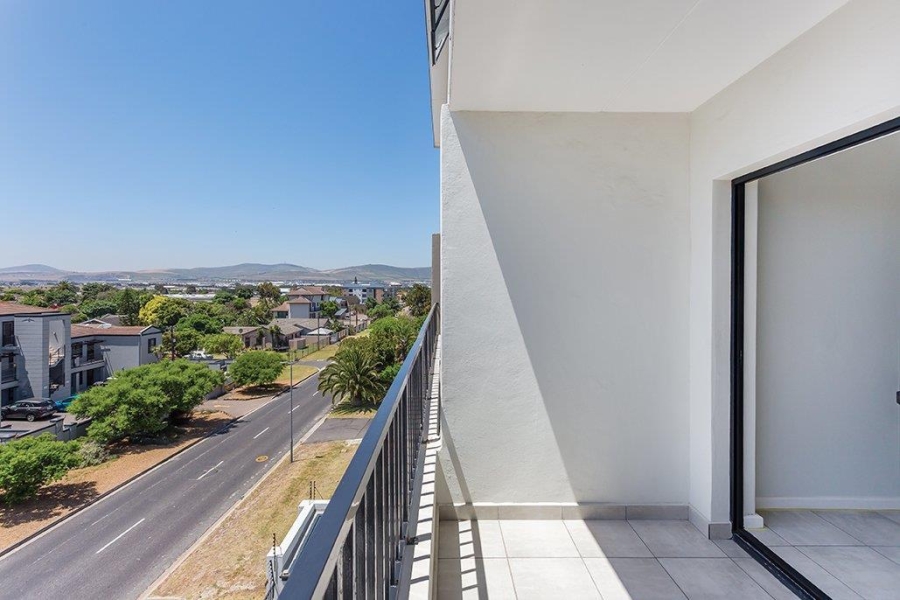 2 Bedroom Property for Sale in Table View Western Cape